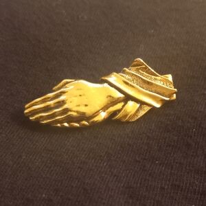 Praying Hands Fashion Tie Clip Goldtone EUC